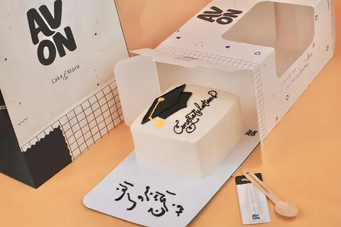 كيك التخرج مع بورد