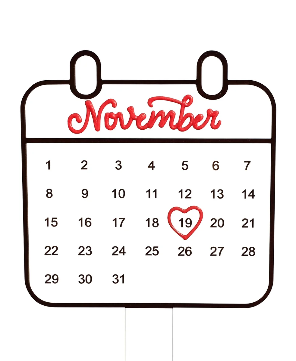 Calendar cake topper marking the date of your occasion